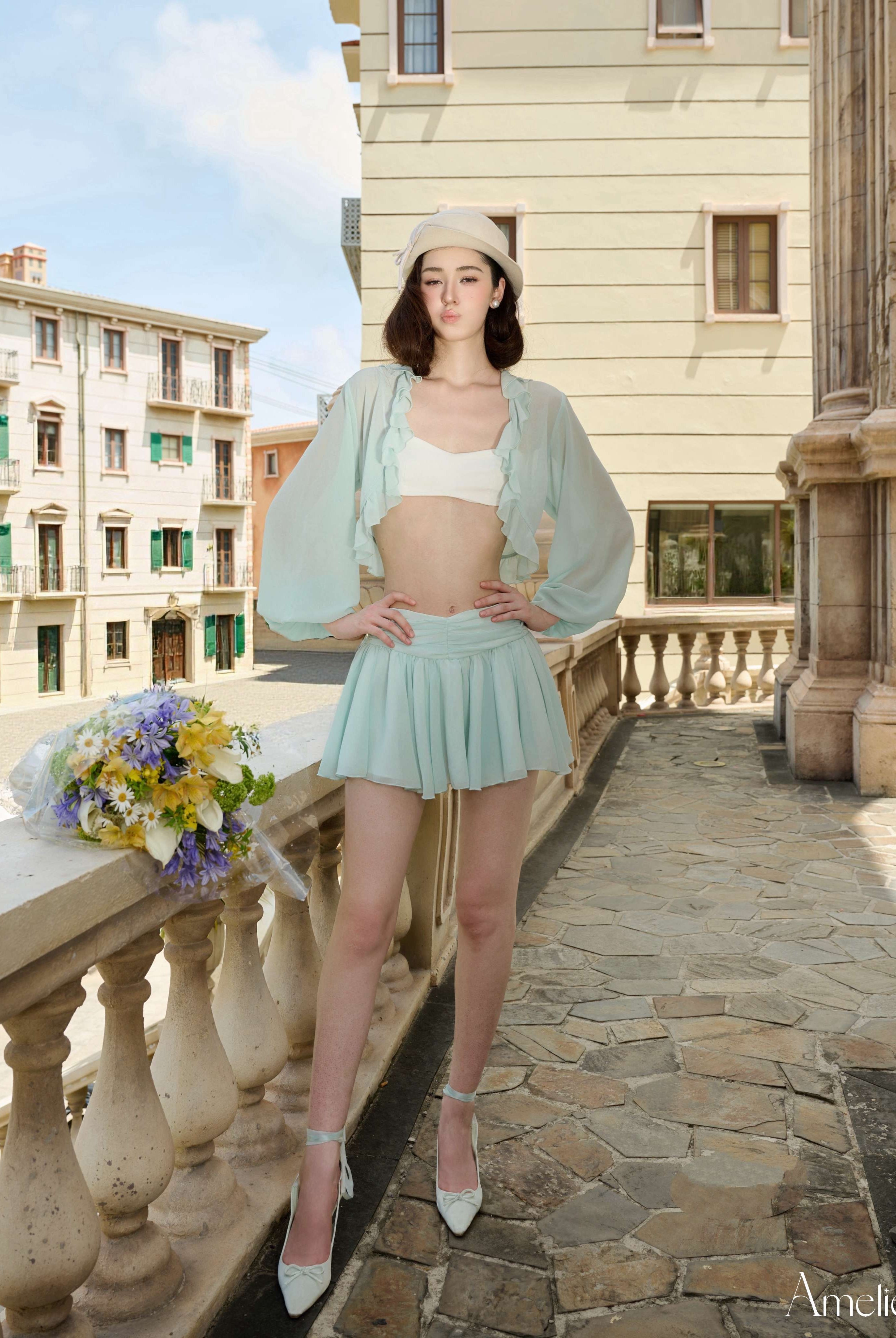 Alessa Amelie Official