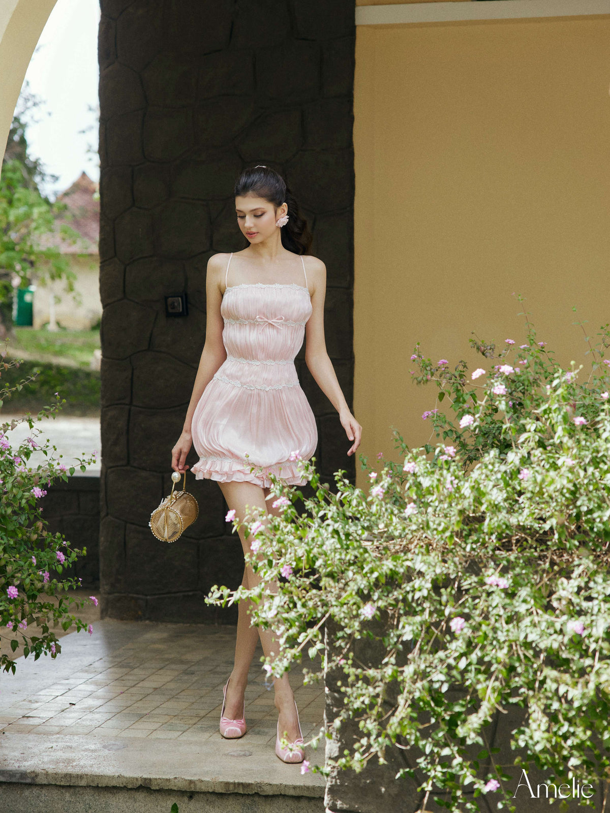 Kore Amelie Official