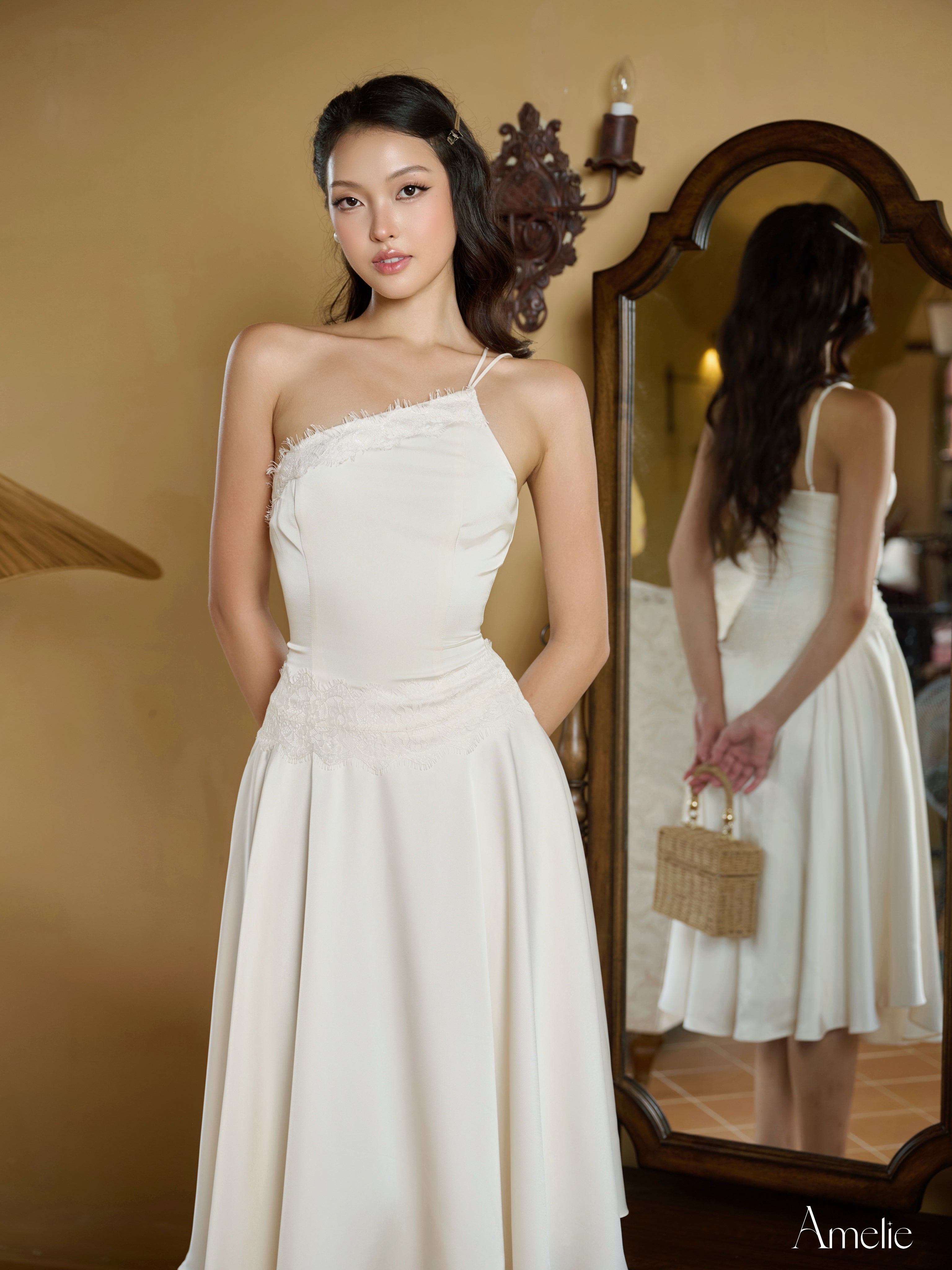 Leblanc Amelie Official