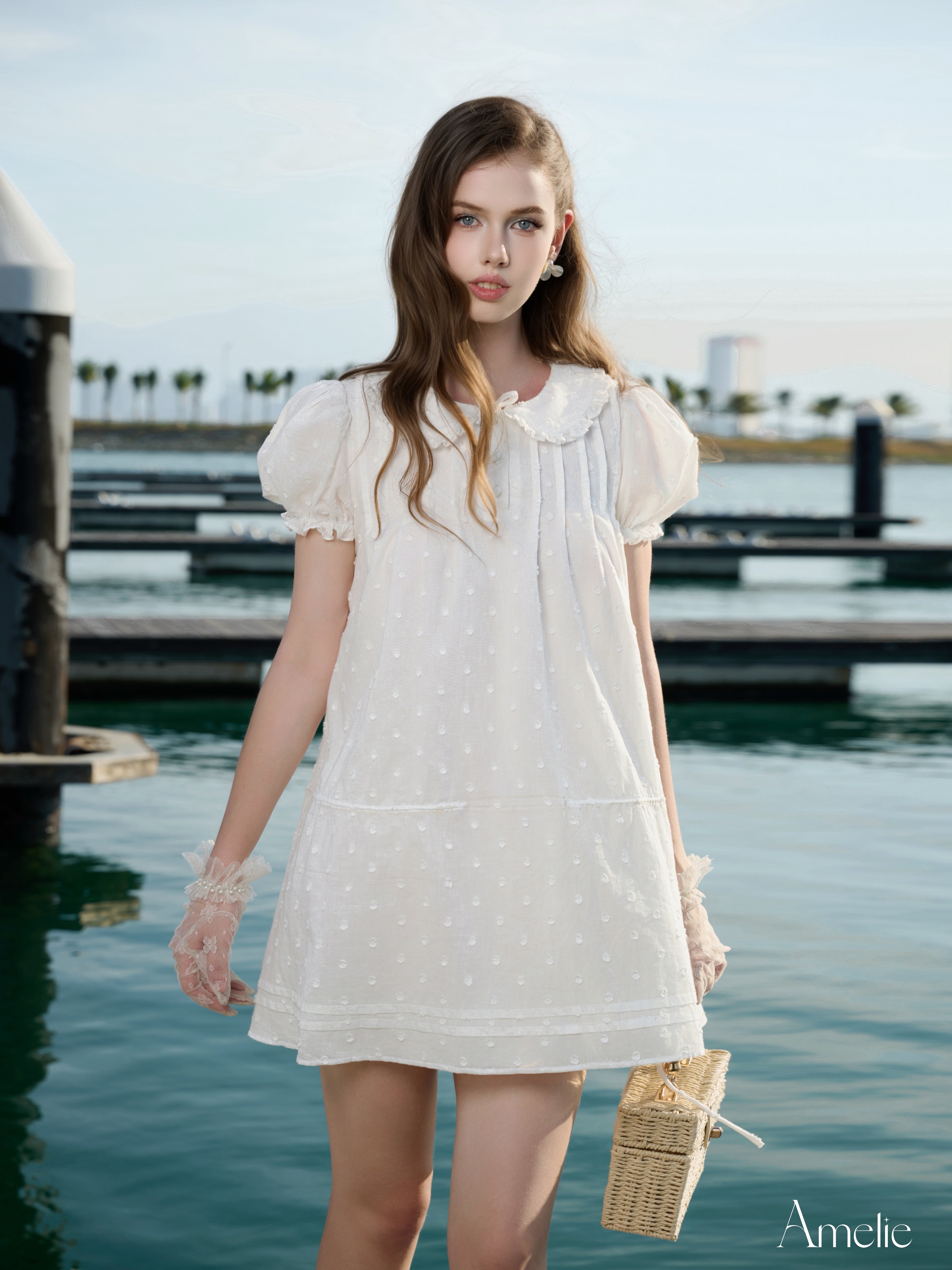 Lucia Amelie Official