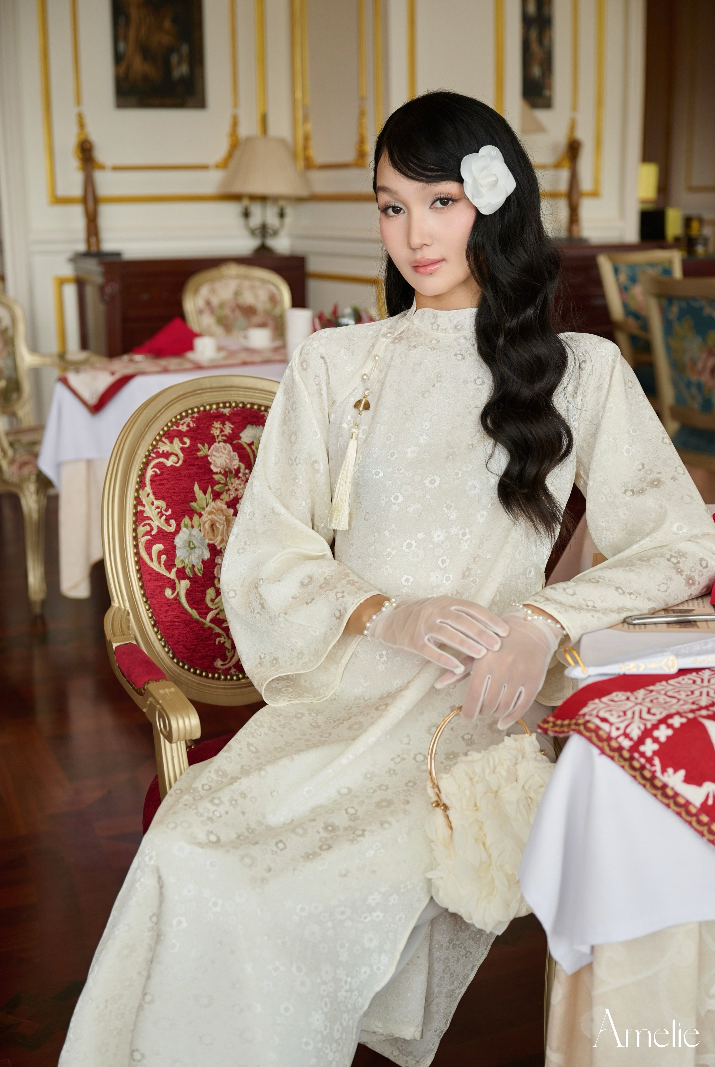 Uyen Tam Amelie Official