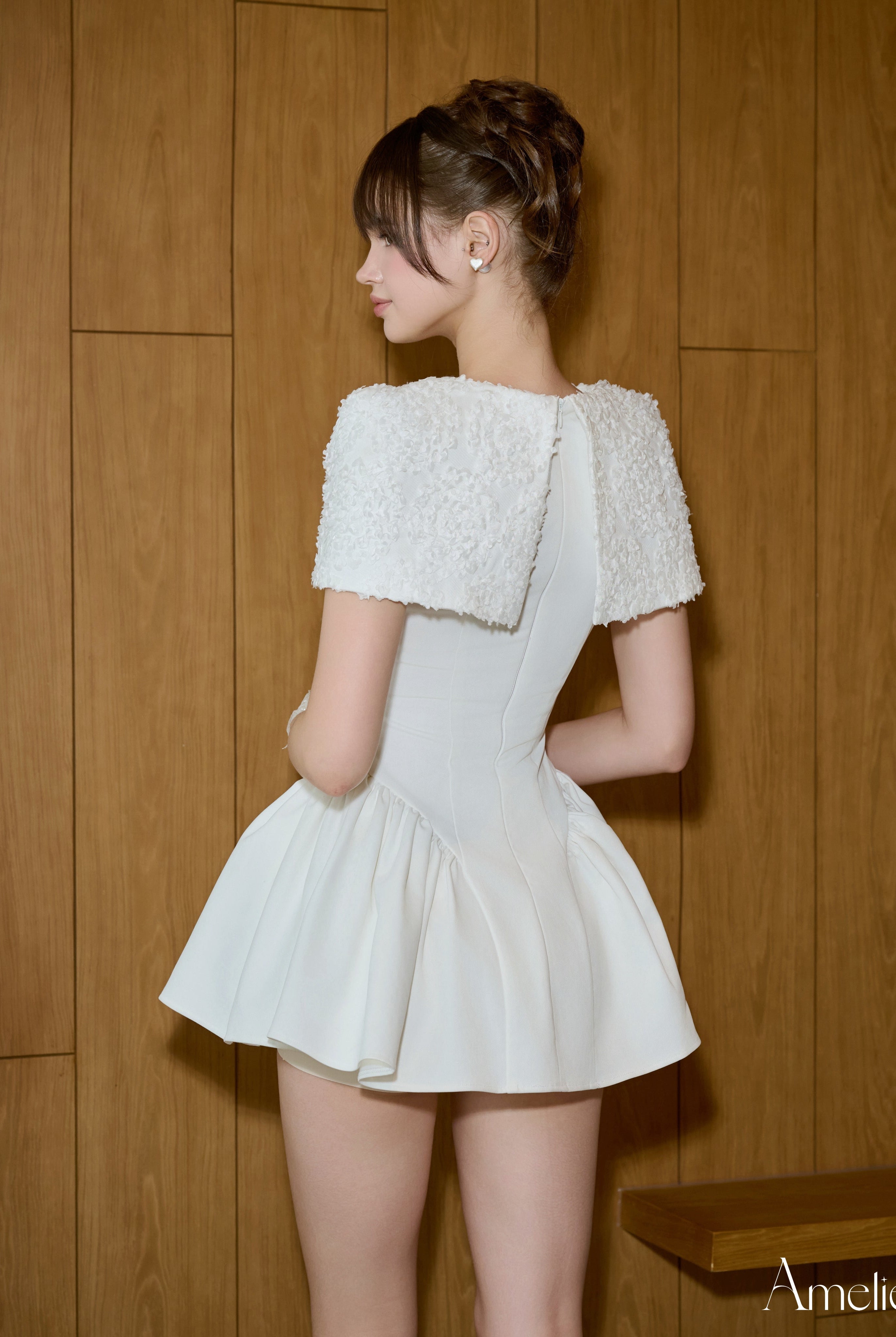 Lyria Amelie Official