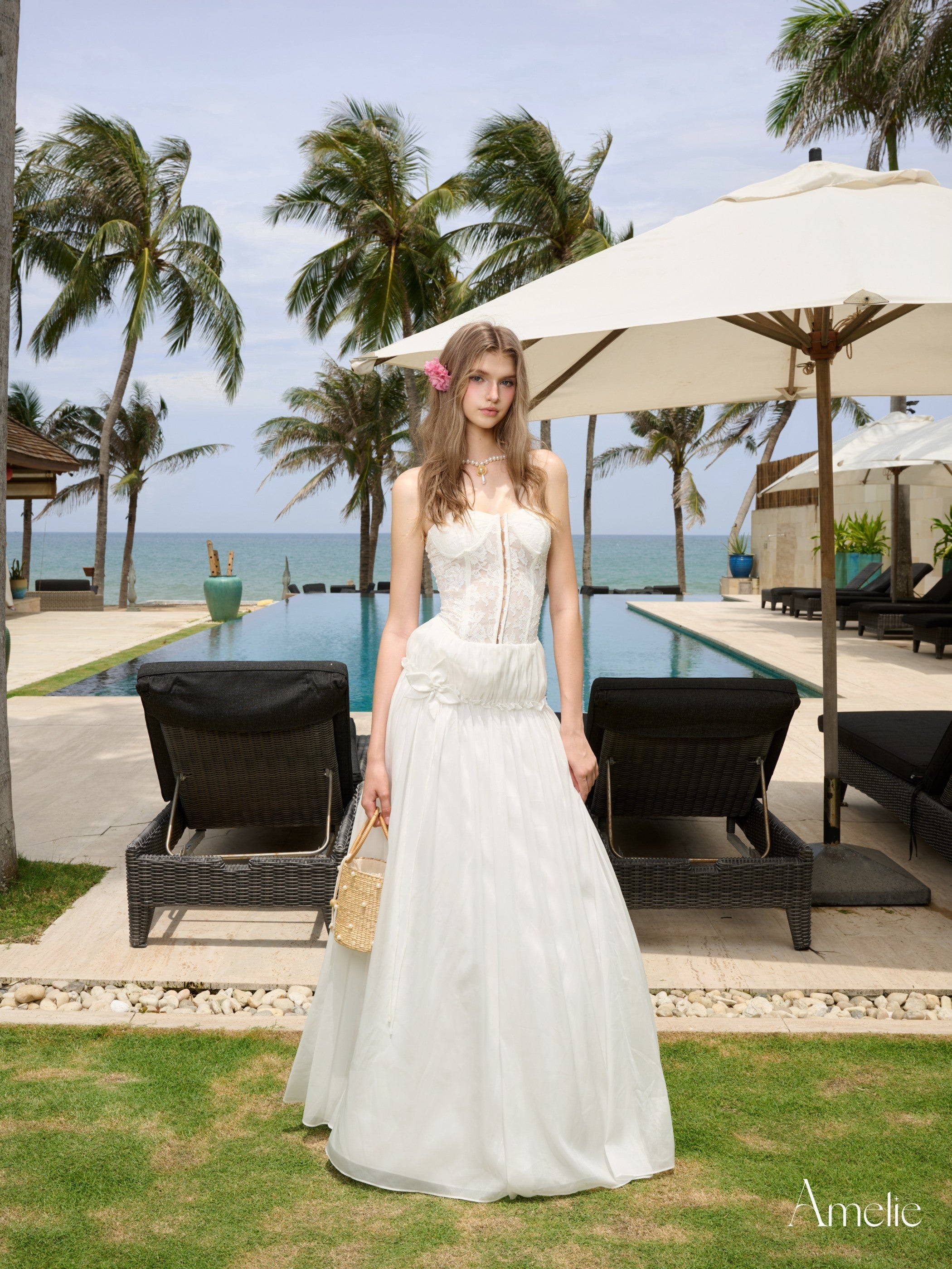 Carmen Set Amelie Official