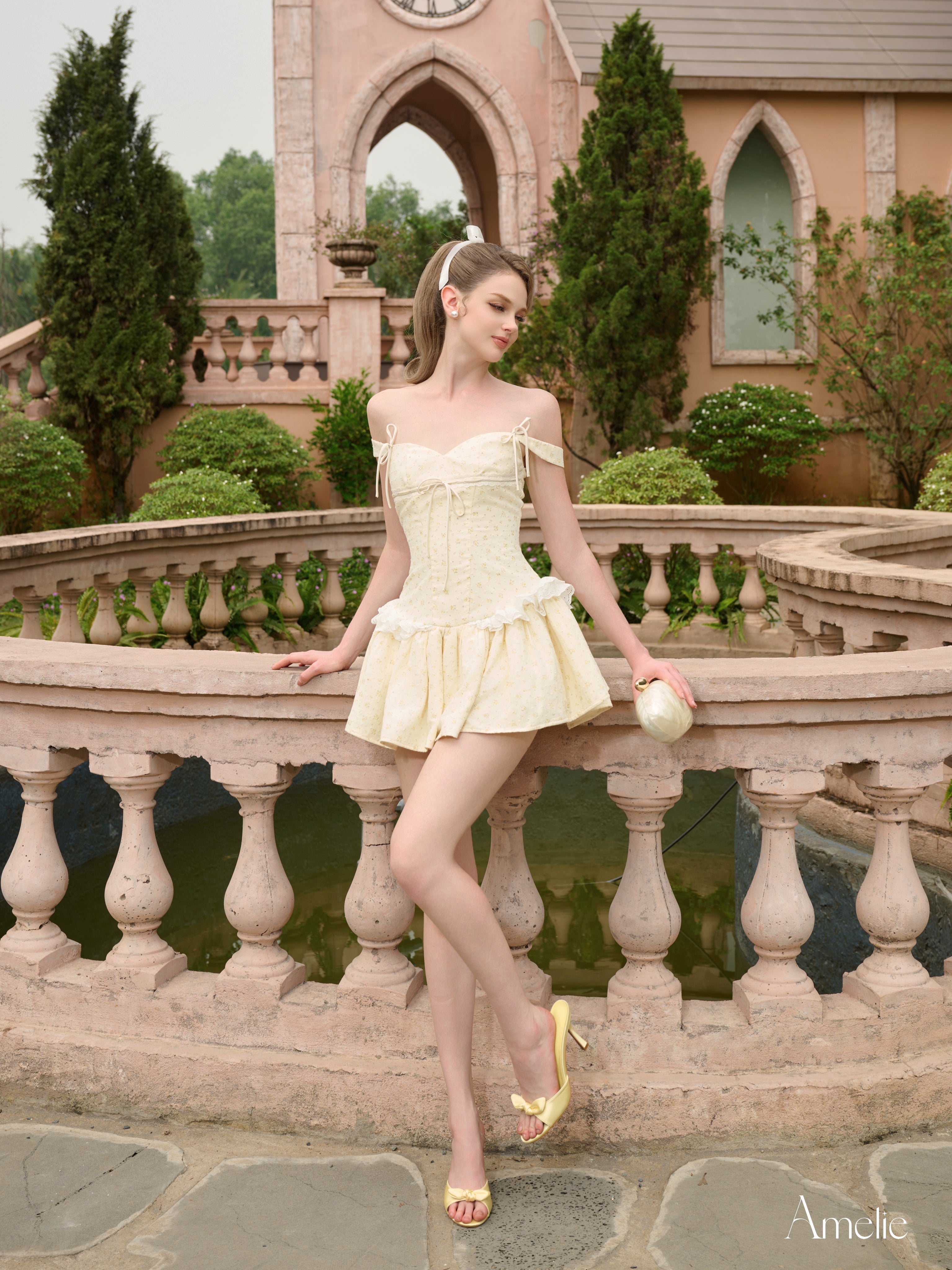 Delphina Amelie Official