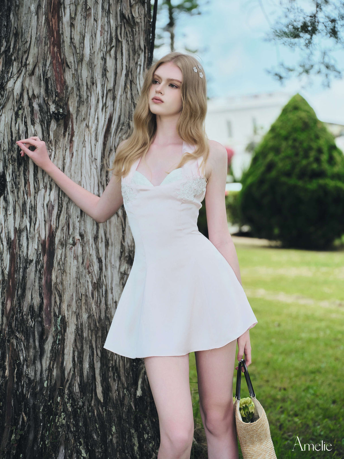 Embla Amelie Official