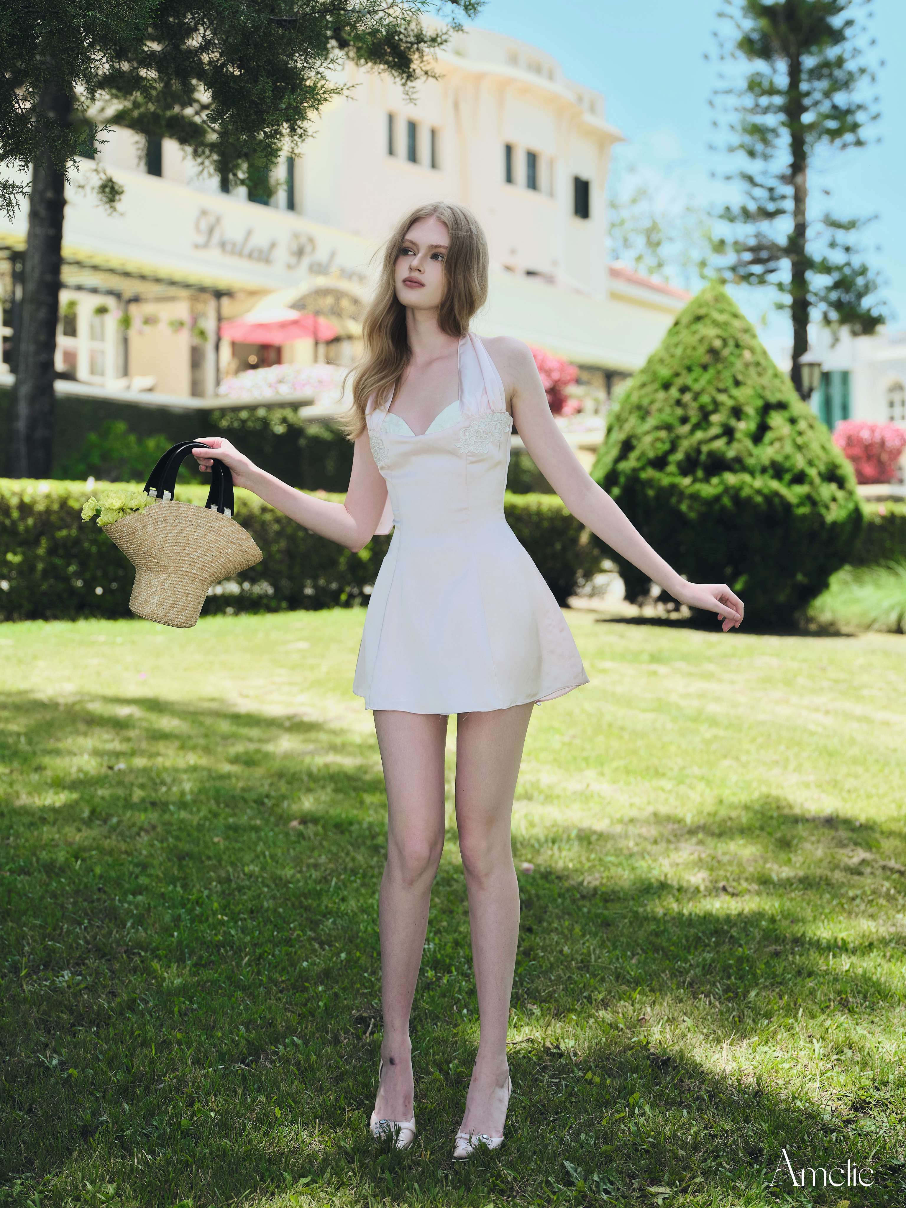 Embla Amelie Official