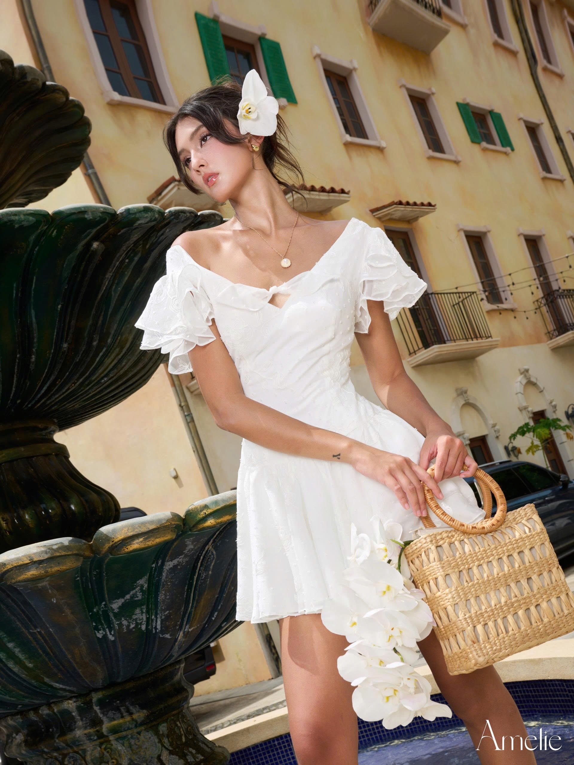 Hebe Amelie Official