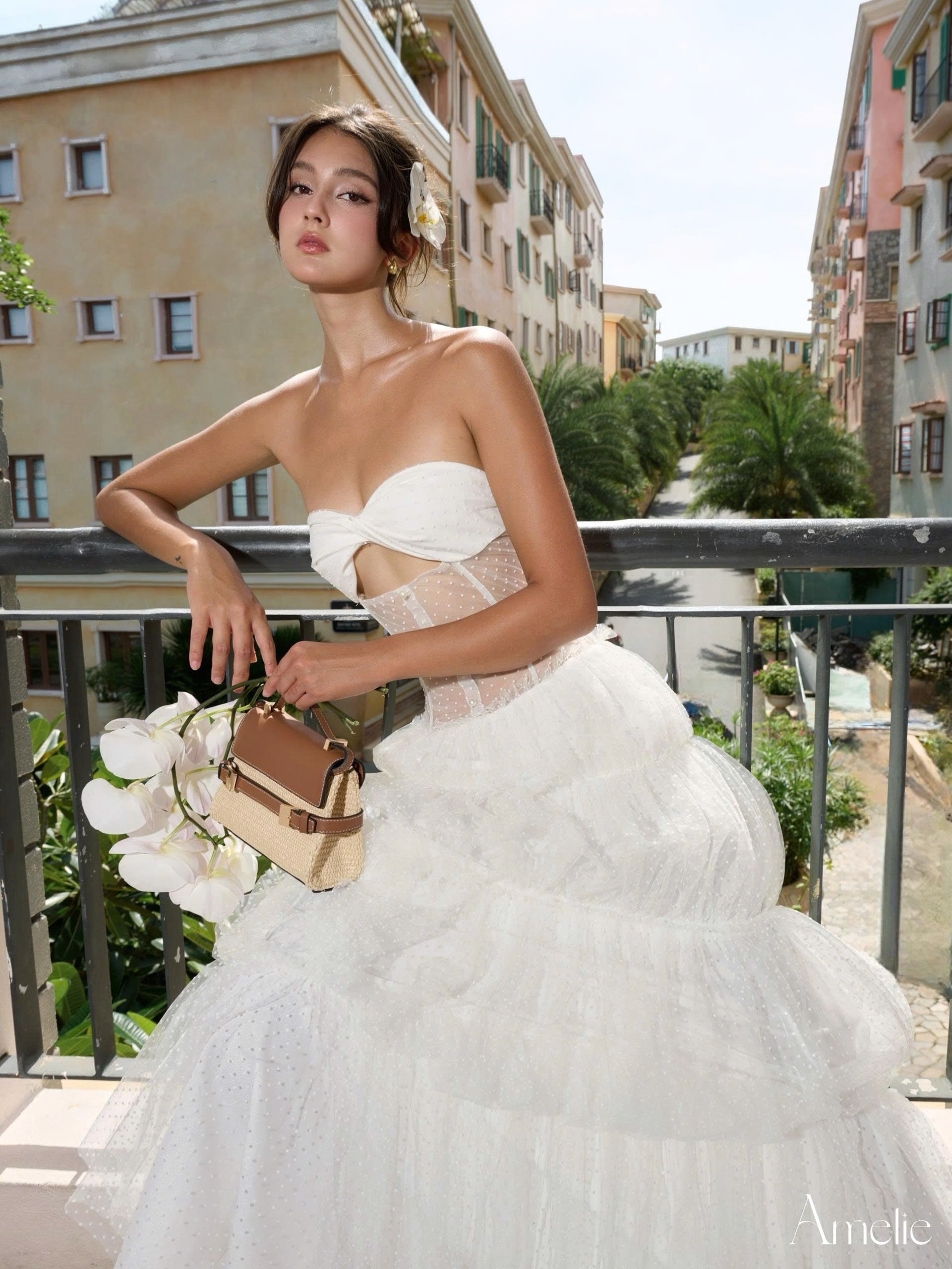 Camila Amelie Official