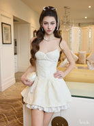 Lorri Amelie Official