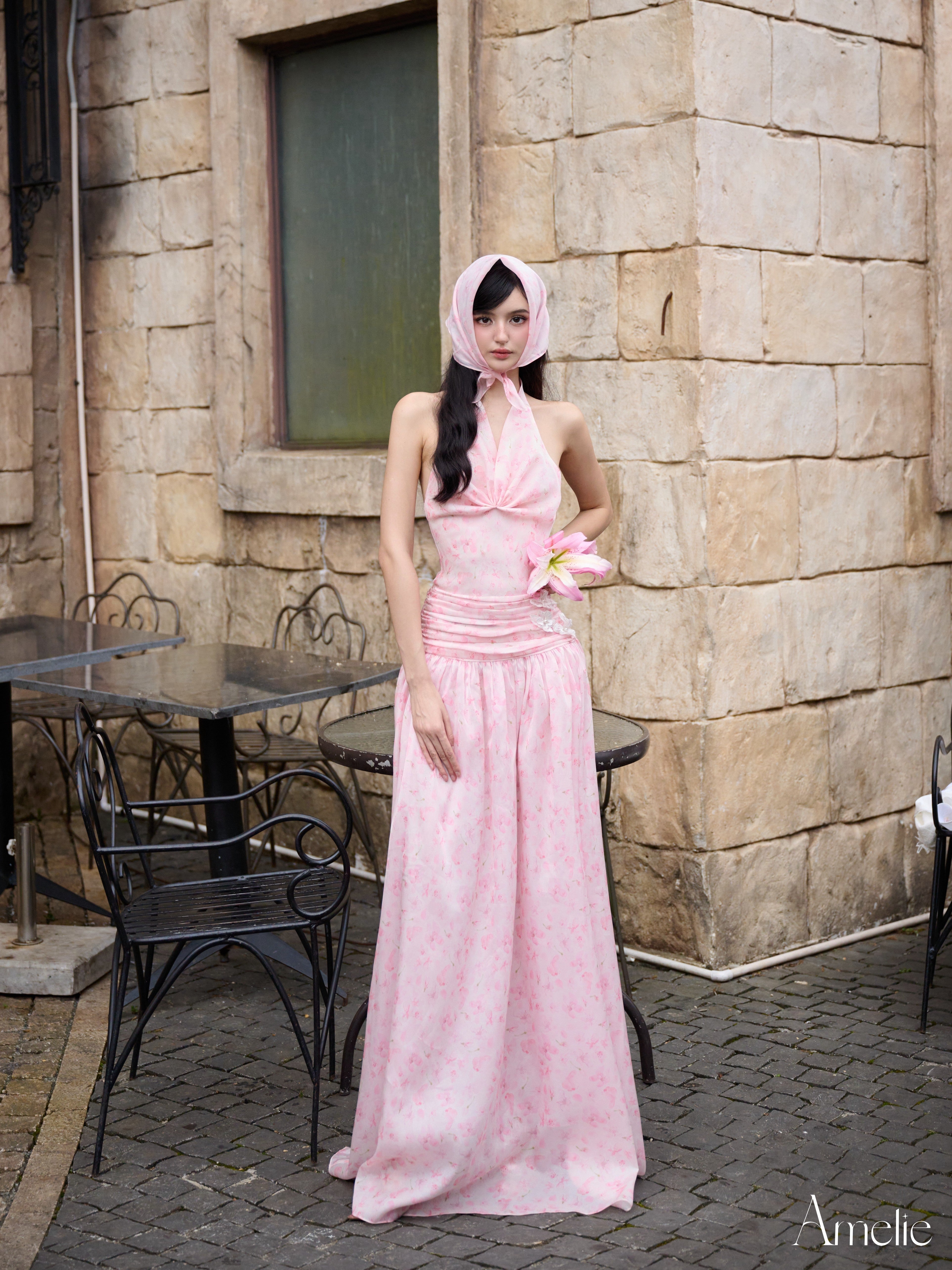 Robin Amelie Official