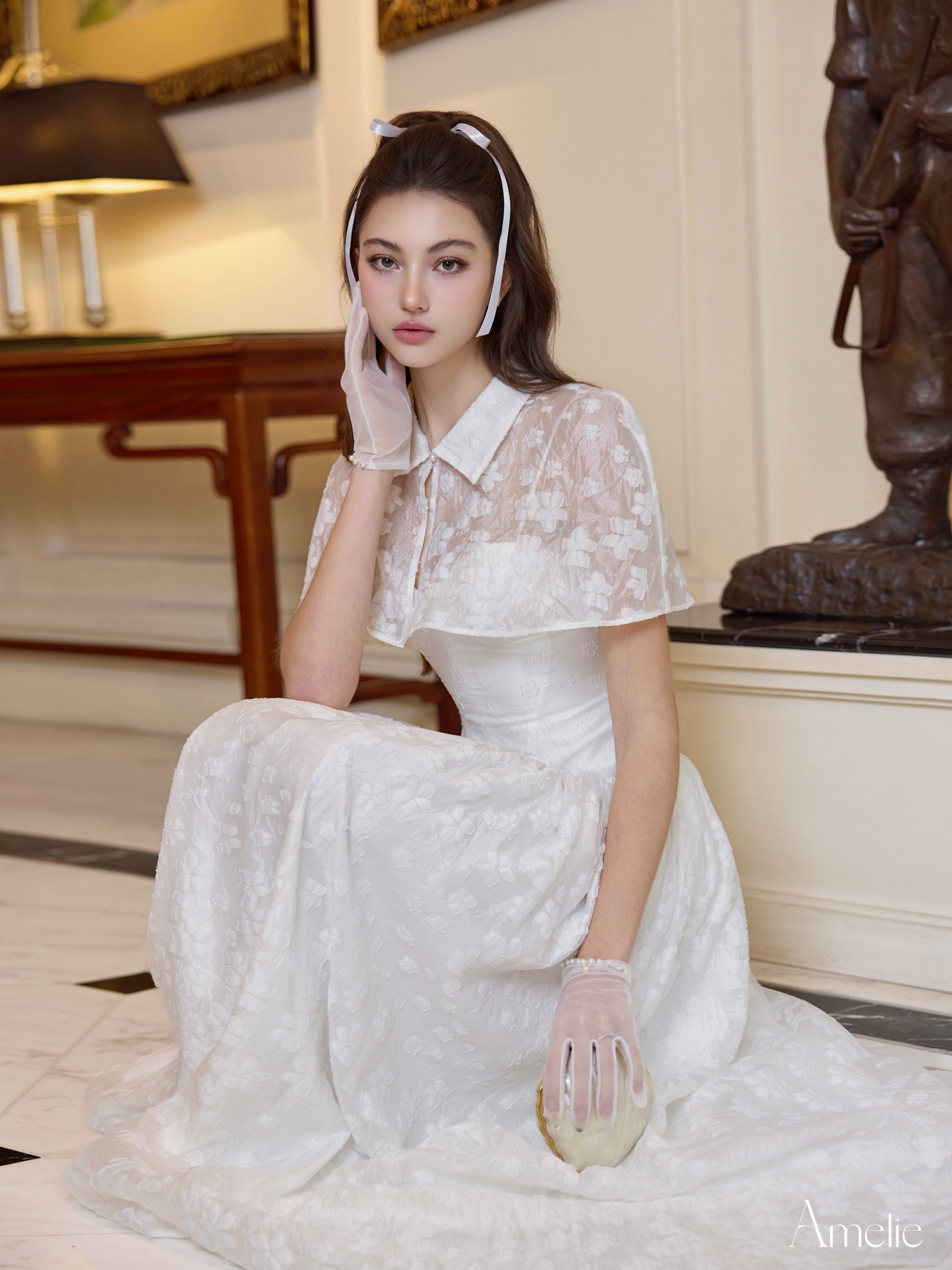 Usha Amelie Official