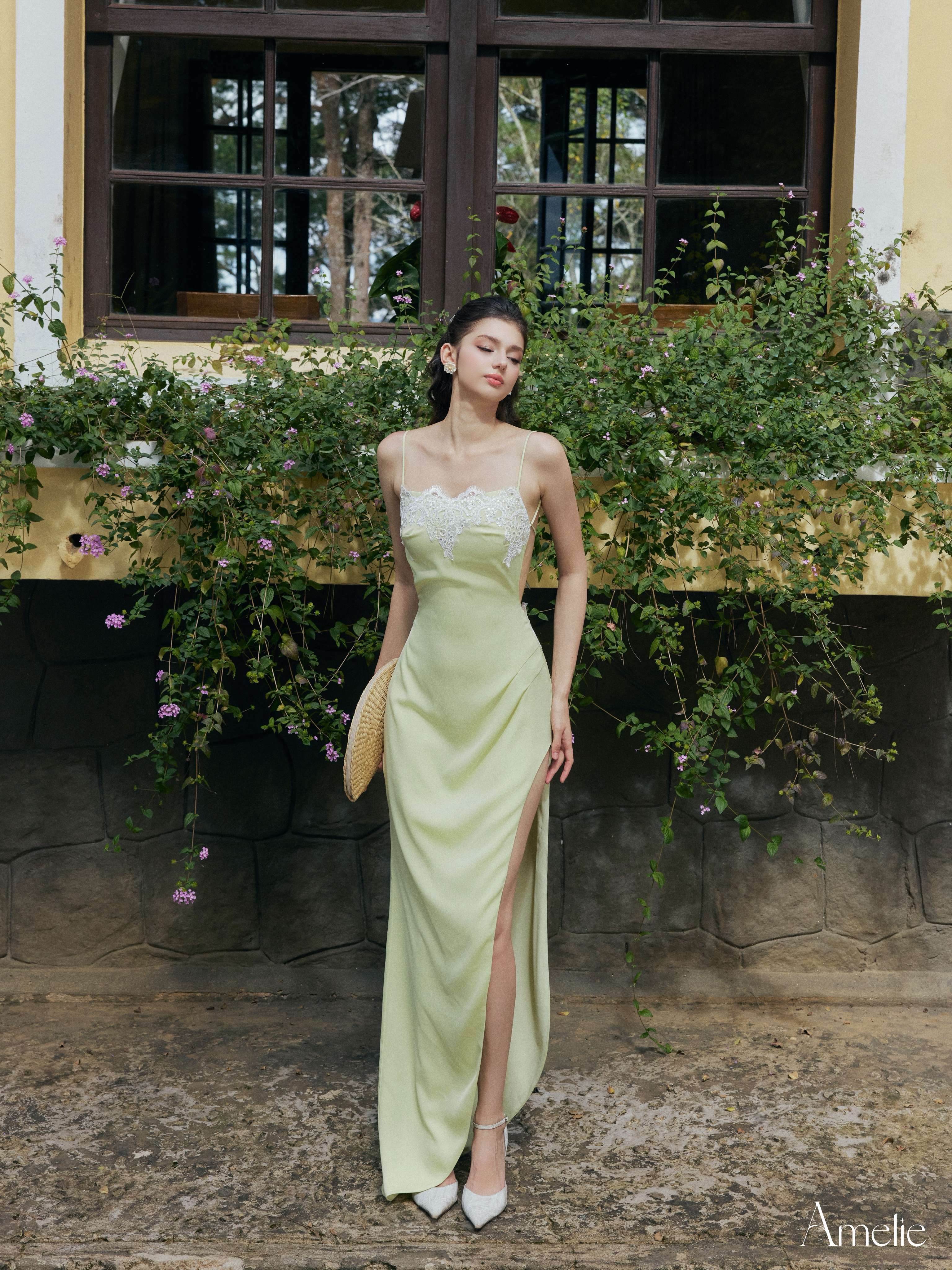 Wren Amelie Official
