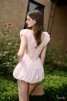 Cana Amelie Official