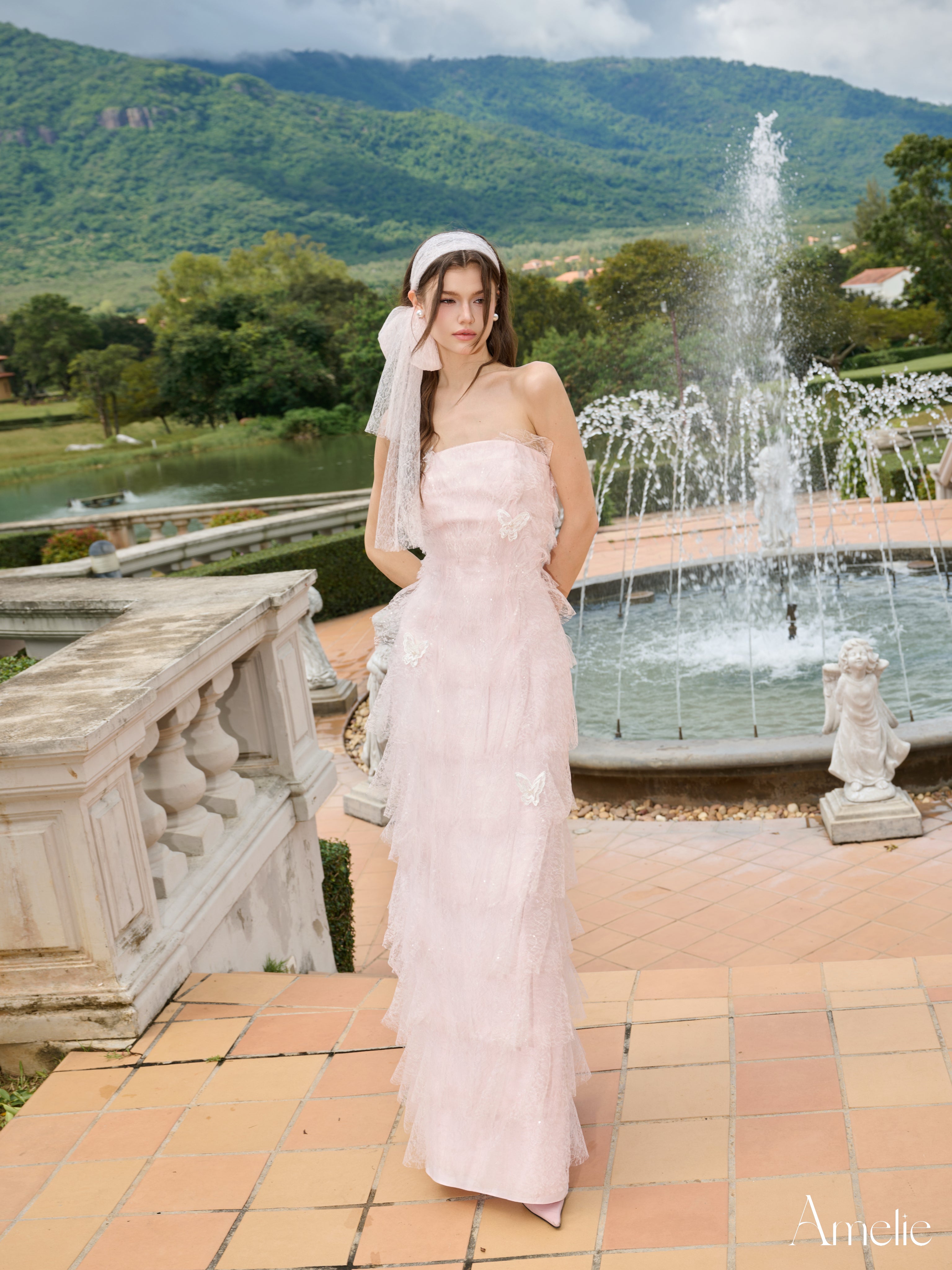 Capheny Amelie Official