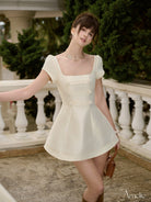 Ivan Amelie Official