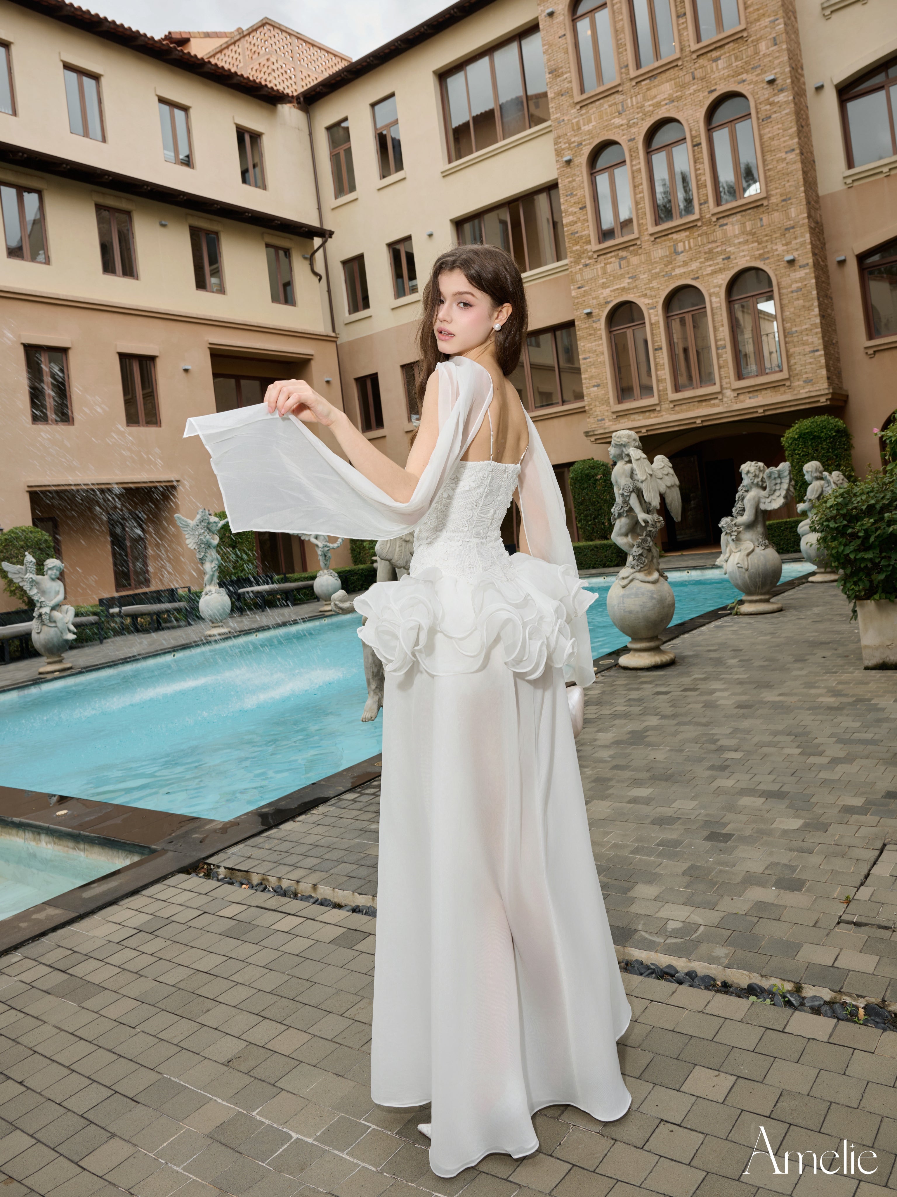 Karina Amelie Official