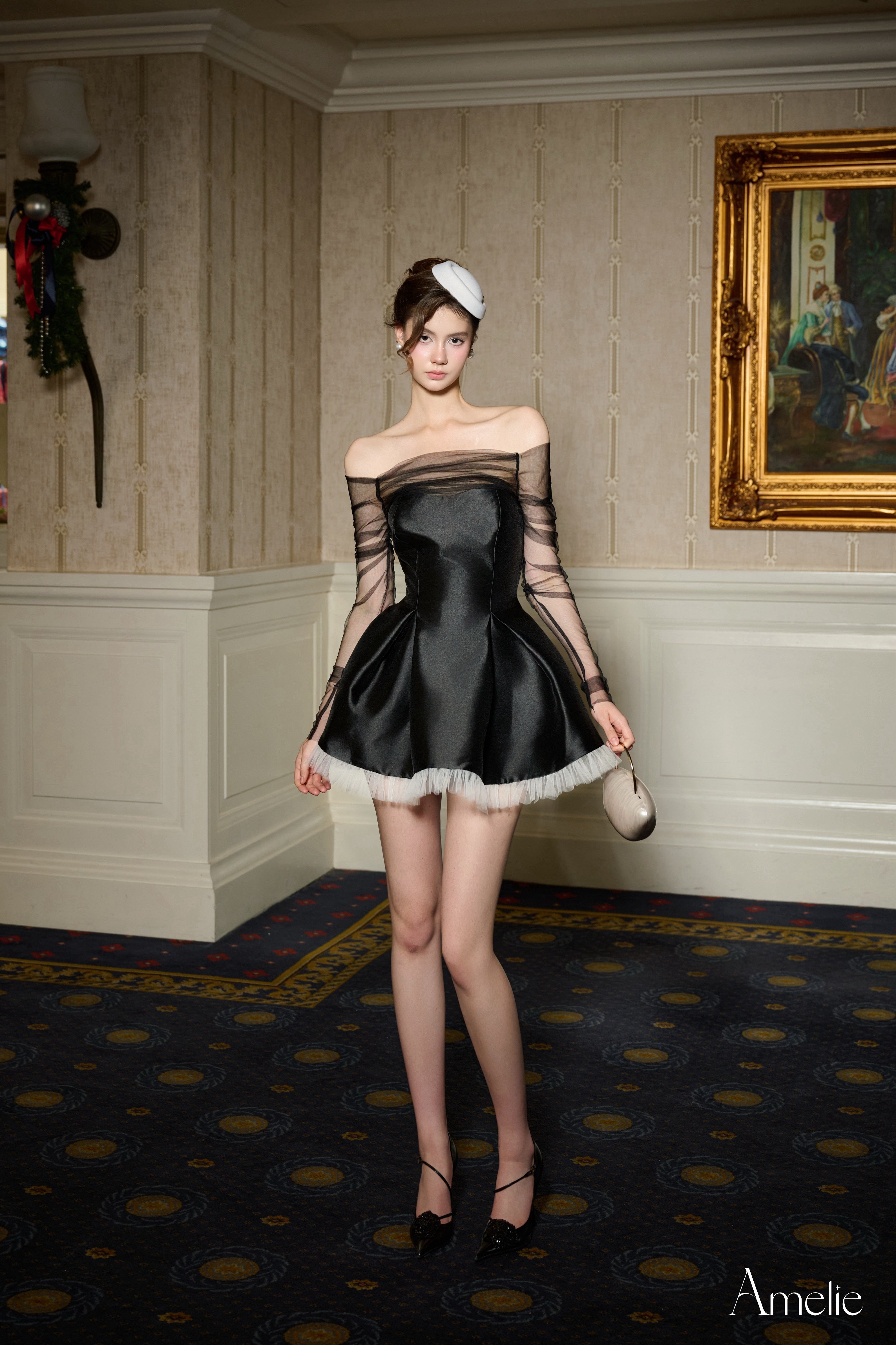 Lace Amelie Official