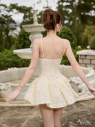 Valerie Amelie Official